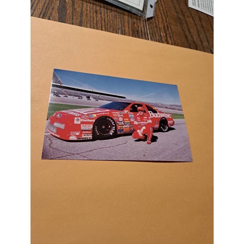 Vintage 1990 Jeff Bodine Budweiser #11 Ford NASCAR Postcard Unused
